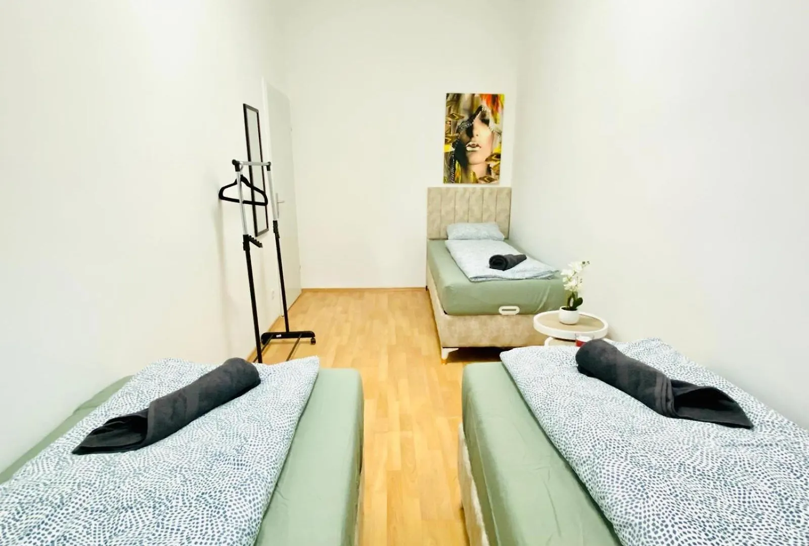 Bright 5Br Apartment W Great Transport Link Vienna 0*,  Austria